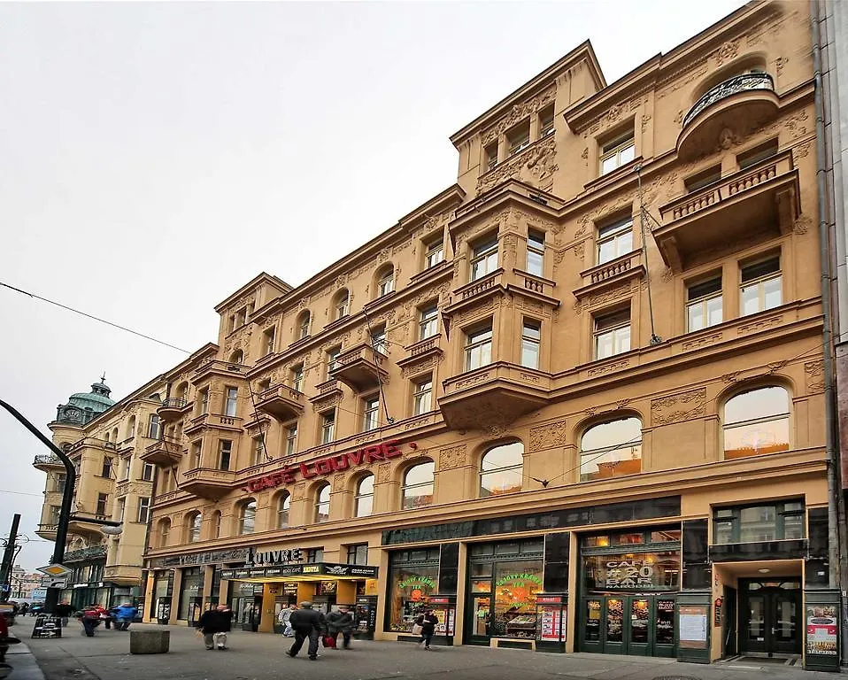 Apartment At Cafe Louvre Prague